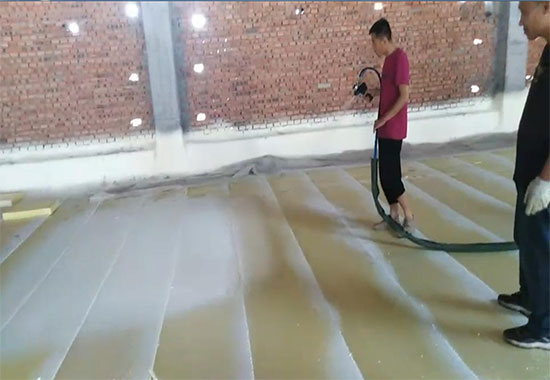 冷库聚氨酯喷涂(图1) 冷库聚氨酯喷涂施工案例