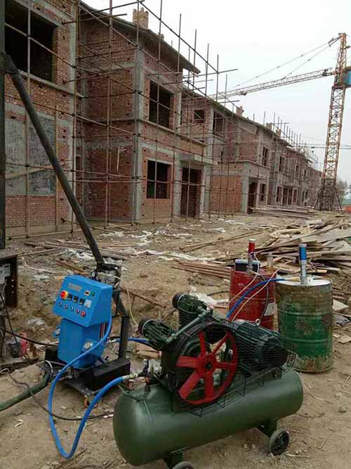 保温喷涂机(图1) 建筑外墙聚氨酯保温喷涂机