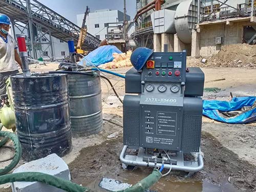 小型聚脲喷涂机(图3) 新款H5600小型聚脲喷涂机