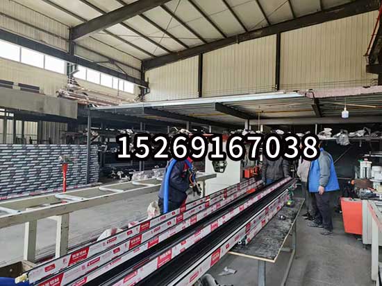 断桥铝腔体注入发泡(图8) T40D断桥铝腔体注入发泡机案例